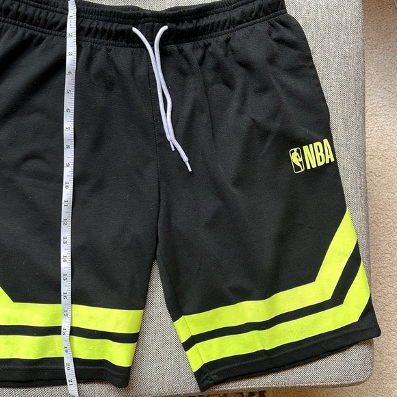 🏀 NBA Basketball Shorts with Neon Yellow Logo , Size: - Picture 13 of 13